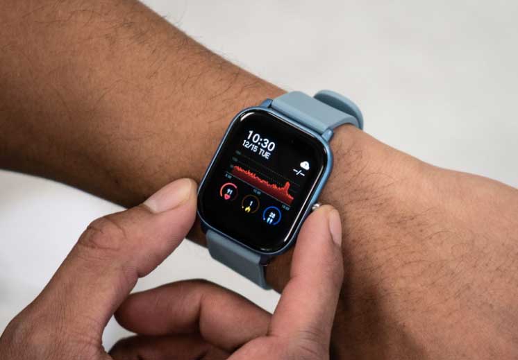 Sinji Smartwatch - sportos, könnyű és divatos
